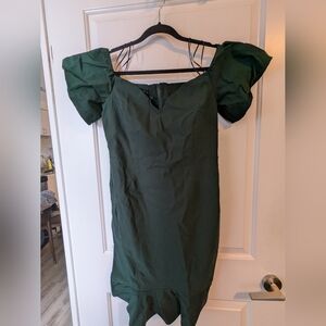 Vesper Women's Emerald Green Off Shoulder Puff Sleeve Bodycon Fit Dress
